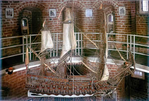 Schippsmodell in'n Toorm. Klick op to'n Vergr&ouml;ttern!