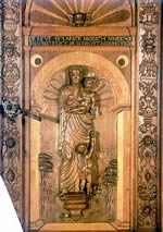 Snittwark an de Audienzsaal-D&ouml;&ouml;r. Klic op to'n Vergr&ouml;ttern!