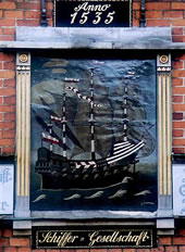 Dat Ingangs-Schild. -- Klick op to'n Vergr&ouml;ttern!